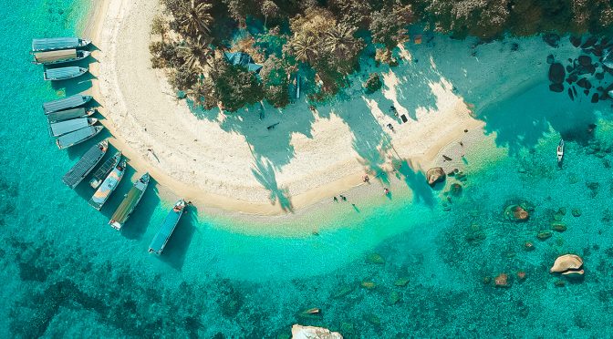 Spot Surga Tersembunyi Di Indonesia